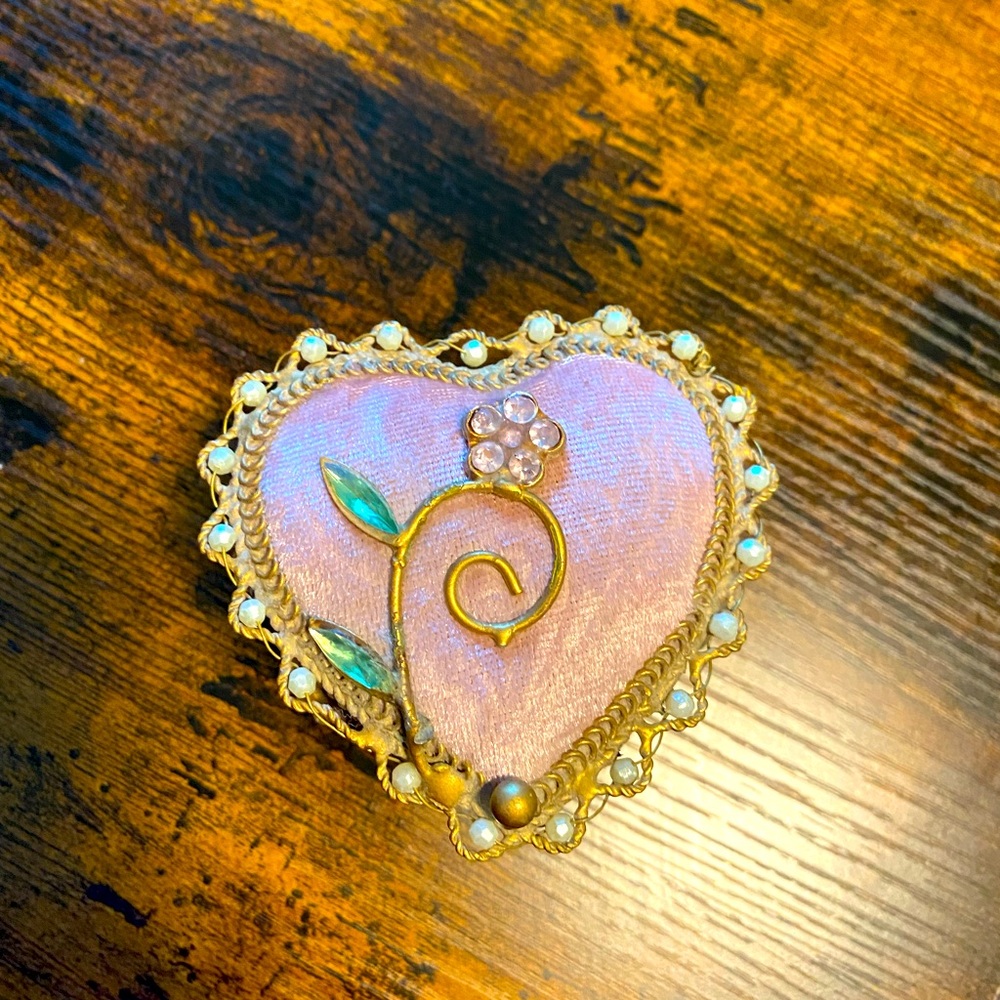 Vintage velvet jewelry box